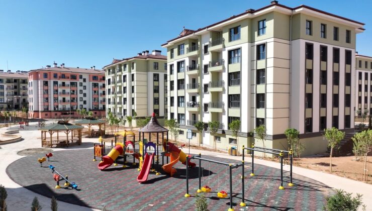 TOKİ’den Cumhuriyet Tarihinin En Büyük Konut Hamlesi: Yeni Kura Çekilişleri Başlıyor!