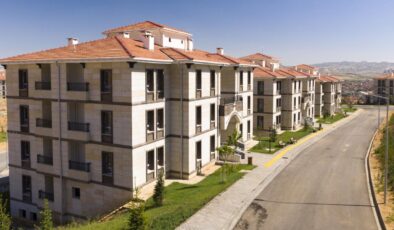 TOKİ’den Cumhuriyet Tarihinin En Büyük Konut Hamlesi: Isparta ve 6 İlde Kura Çekimi Heyecanı Devam Ediyor