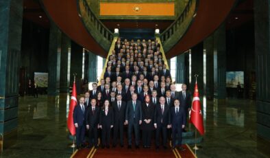 2026 Valiler Buluşması Tamamlandı: Erdoğan’dan Ödüller ve Bakanlardan Önemli Mesajlar