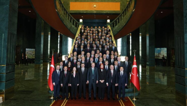 2026 Valiler Buluşması Tamamlandı: Erdoğan’dan Ödüller ve Bakanlardan Önemli Mesajlar