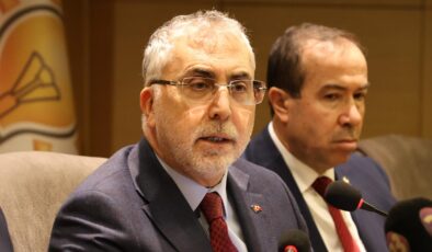 Bakan Işıkhan’dan Elazığ Ziyareti: Depremzedelerle Bir Arada, İstihdam İçin Çalışmalar Sürüyor