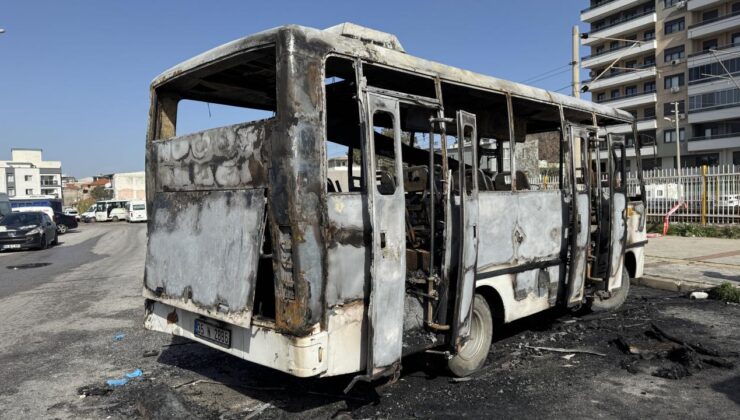 Çiğli’de Midibüs Yangını: 16 Yaşındaki Çocuk Hayatını Kaybetti