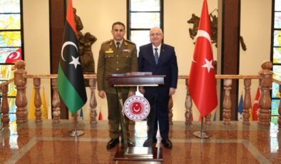 Milli Savunma Bakanı Yaşar Güler, Libya Genelkurmay Başkan Vekili Korgeneral Selahaddin en-Nemruş’u Ankara’da Kabul Etti