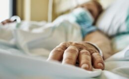 Sigara Salgını: Türkiye’de Her Yıl 100 Bin Kişi Sigaraya Bağlı Nedenlerle Hayatını Kaybediyor