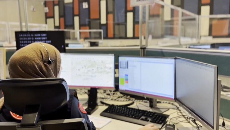 Sivas 112’ye Gelen İginç Çağrılar: İftar Saati, Üç Harfliler ve Cumhurbaşkanı’nın Numarası!