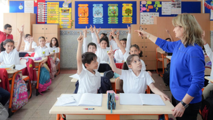 Bakan Tekin’den Ara Tatil Açıklaması: Tatiller Kalkmıyor, Teknik Zorunluluklar Var