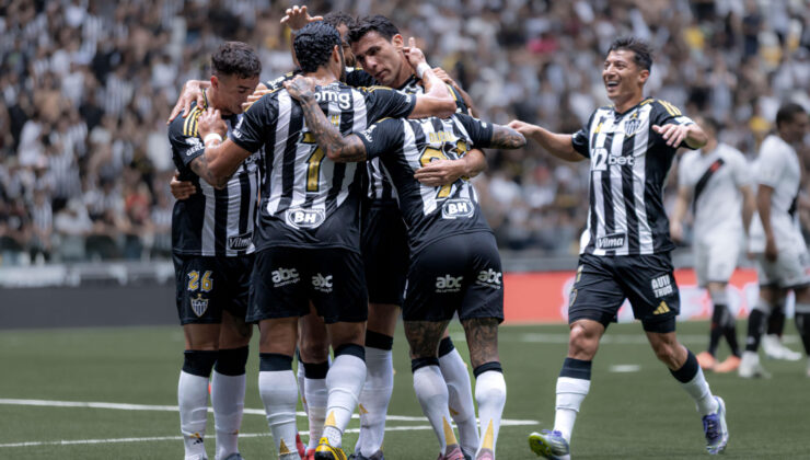 Brezilya’da Saha Savaş Alanına Döndü: Cruzeiro – Atletico Mineiro Maçında 23 Kırmızı Kart Çıktı