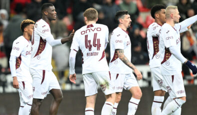 Trabzonspor, Kayserispor’u Deplasmanda Mağlup Ederek Galibiyet Serisine Devam Etti