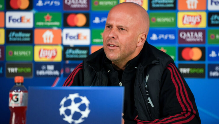 Arne Slot’tan Galatasaray İtirafı: ‘Taraftarları İnanılmaz, Çok İyi Olmalıyız’