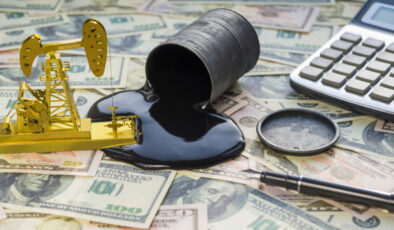 Altın Yükseldi, Petrol Geriledi: Trump’ın Ortadoğu Açıklamaları Piyasaları Hareketlendirdi