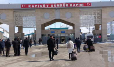 Bakan Bolat’tan Türkiye-İran Sınır Kapıları Açıklaması: Günübirlik Yolcu Geçişleri Durduruldu, Ticaret Devam Ediyor