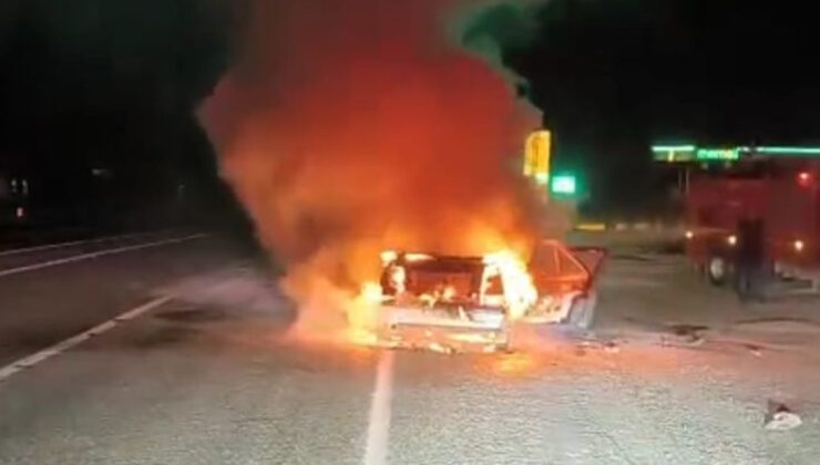 Adıyaman’da Hareket Halindeki Otomobil Alev Aldı: Yangının Nedeni Araştırılıyor