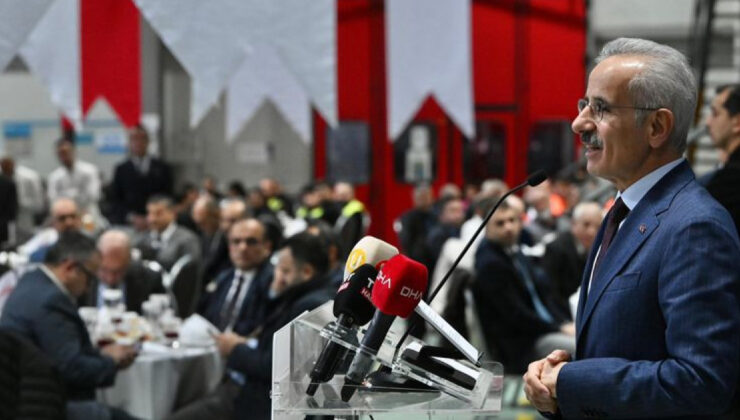 Bakan Uraloğlu’ndan Ramazan Bayramı’na Özel Ulaşım Hazırlığı: Ek Seferler ve Kapasite Artışı
