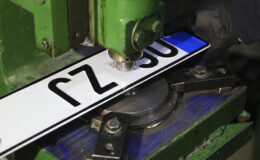 TŞOF’tan APP Plaka İddialarına Yanıt: Standartlara Uygun Üretim ve Vatandaş Uyarısı