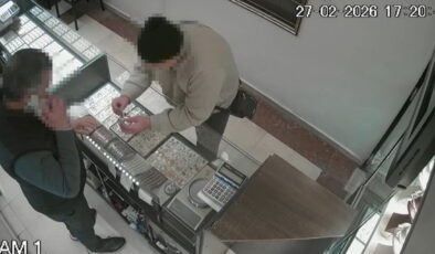 Kocaeli’de Korkunç Cinayet: Komşu Dehşeti Ortaya Çıktı, Bilezikler Katili Ele Verdi!