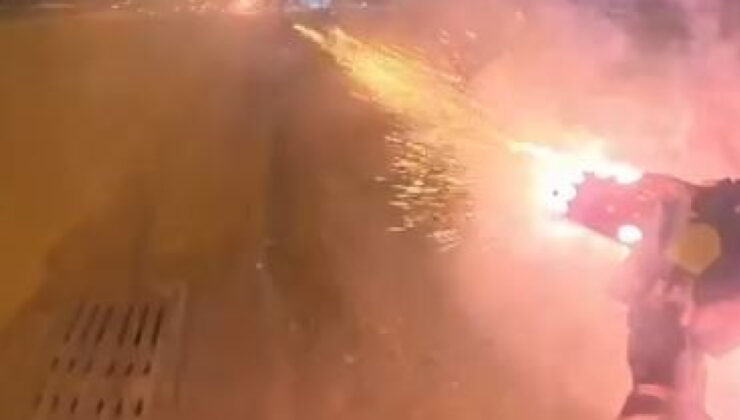 Diyarbakır’da Havai Fişekli Şaka: Motosikletli Gençlerin Üzerine Havai Fişek Yağdırdı, Görüntüler Tepki Çekti