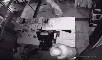 Gaziosmanpaşa’da Çocuk Hırsızlar Aynı Mağazayı İki Kez Soydu: Güvenlik Kameralarına Yakalandılar