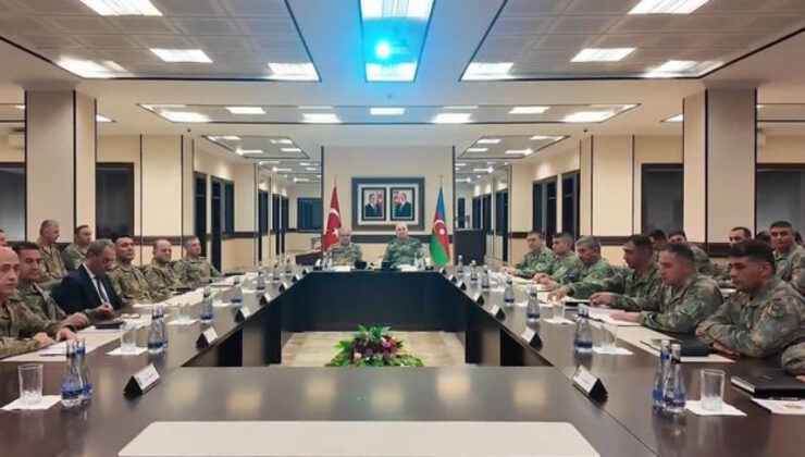 Kara Kuvvetleri Komutanı Orgeneral Tokel’den Sınır İncelemesi ve Nahçıvan Ziyareti