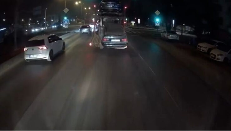 Bolu’da Oto Kurtarıcıdan Düşen Otomobil: O Anlar TIR Kamerasına Yansıdı!