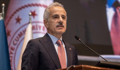 Bakan Uraloğlu’ndan Balıkçılara Destek: Denizlerde Güvenlik ve Gelişmeler