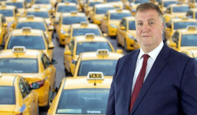 İzmir’de Taksicilerden Yeni Plaka Kararına İtiraz: ‘Acil İhtiyaç Yok’