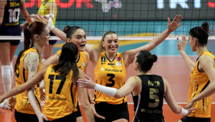 VakıfBank, Vodafone Sultanlar Ligi’nde Normal Sezonu Lider Tamamladı: Türk Hava Yolları’nı Deplasmanda Yendi