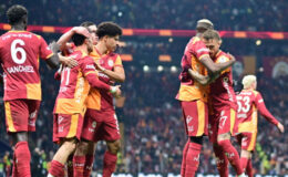 Galatasaray Şampiyonluk Yolunda Farkı Açıyor: Başakşehir’i 3-0 Mağlup Etti!