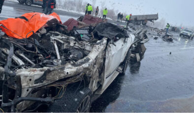 Bitlis’te Feci Kaza: Anne, Baba ve 6 Aylık Bebek Hayatını Kaybetti, Ağabeyin Tedavisi Devam Ediyor