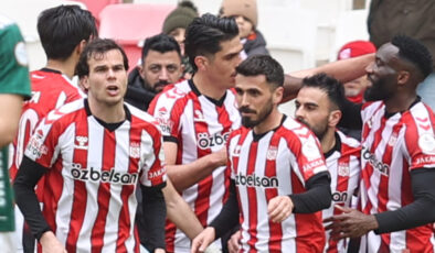Özbelsan Sivasspor, Eminevim Ümraniyespor’u 1-0 Mağlup Etti: 1. Lig’de Kritik Galibiyet