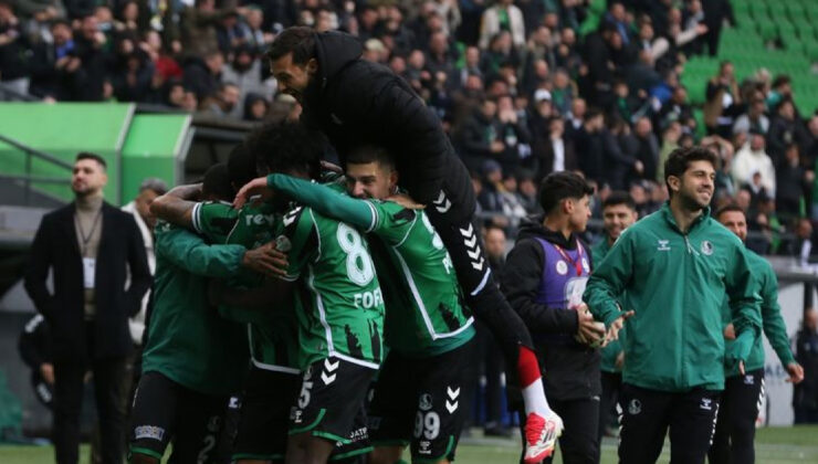 Sakaryaspor, Van Spor FK’yı 2-1 Mağlup Ederek Play-Off Umutlarını Canlı Tutuyor
