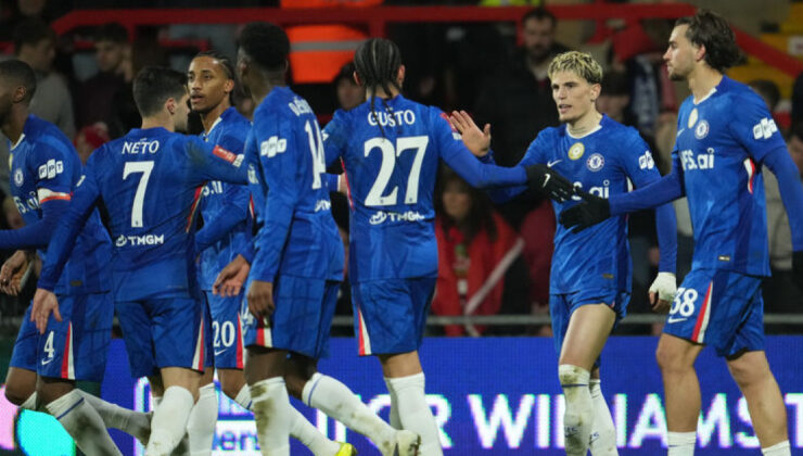 Chelsea’ye Finansal İhlallerden 10.75 Milyon Sterlin Ceza ve Transfer Yasağı: Premier Lig’den Açıklama