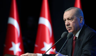 Cumhurbaşkanı Erdoğan’dan Kadir Gecesi Mesajı: ‘Barışa ve Huzura Vesile Olsun’