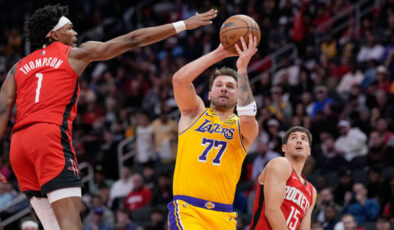 NBA’de Lakers’tan Galibiyet Serisi: Rockets’ı Yendiler, Warriors’tan Wizards’a Karşı Zafer