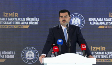 AK Parti’den CHP’ye ‘Telefon Mesajı’ Tepkisi: Genel Sekreter İnan’dan Sert Açıklamalar