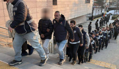 Eskişehir Merkezli Yasa Dışı Bahis ve Dolandırıcılık Operasyonunda 32 Tutuklama