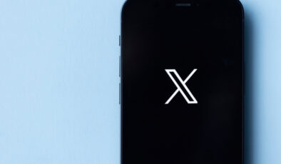 X’te Yanıtlara Geri Bildirim Sistemi: Dislike Butonu Test Ediliyor