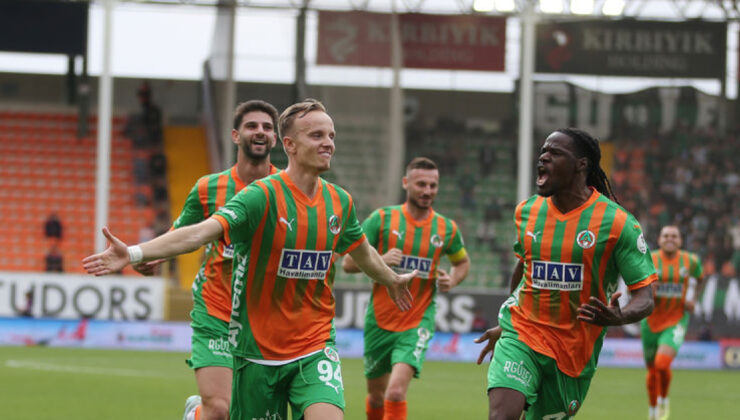 Alanyaspor, Kocaelispor’u Gol Yağmuruna Tuttu: Maç Sonucu 5-0