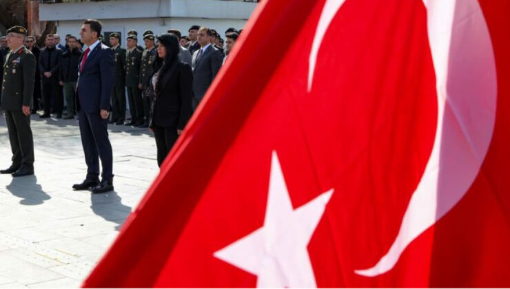 Tunceli’de 30 Yıl Sonra Cumhuriyet Meydanı’nda Şehitleri Anma Töreni: Güvenlik Artırıldı, Törene Yoğun Katılım