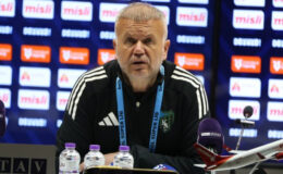 Kocaelispor Yardımcı Antrenörü Volkan Kazak’tan Alanyaspor Mağlubiyeti Değerlendirmesi: ‘Yanıtımızı Sahada Vereceğiz’