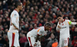 Galatasaray’dan Şampiyonlar Ligi’ne Erken Veda: Liverpool Fark Attı!