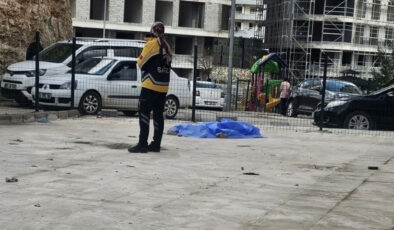 Mardin’de Genç Kadın Kübra Öğrendik, Evinin Balkonundan Düşerek Hayatını Kaybetti