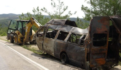 Adana’daki Minibüs Faciasında Sürücüye 10 Yıl Hapis Cezası: 4 Ölü, 17 Yaralı