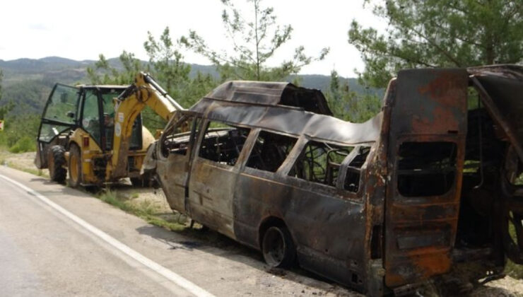 Adana’daki Minibüs Faciasında Sürücüye 10 Yıl Hapis Cezası: 4 Ölü, 17 Yaralı