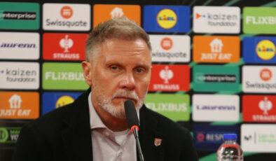 Thorsten Fink’ten Tarihi Galibiyet Sonrası Açıklamalar: “Real Madrid, Barcelona ve Atletico Madrid’in Başaramadığını Biz Başardık!”