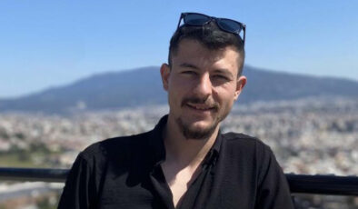 Manisa’da Yağışlı Hava Faciası: Kontrolden Çıkan Otomobilin Genç Sürücüsü Hayatını Kaybetti