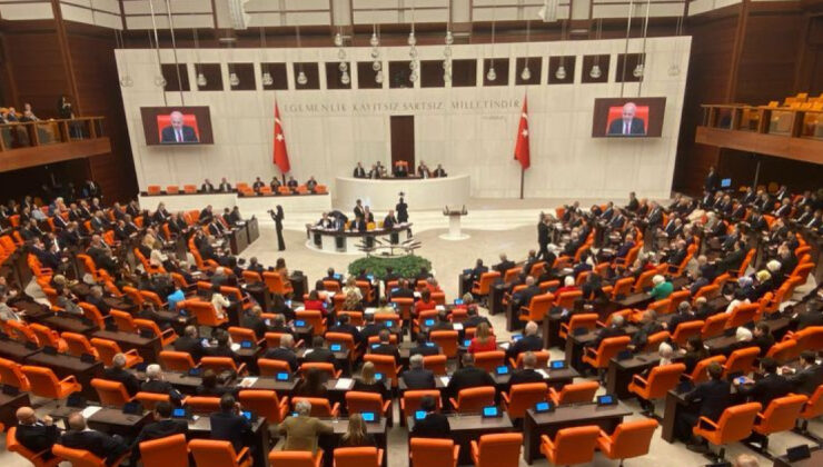 Siyasi Liderlerden Nevruz Mesajları: Baharın Müjdesi ve Umut Dolu Kutlamalar