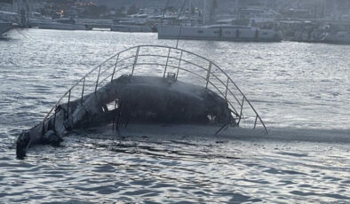 Bodrum’da Marinada Korkutan Yangın: 8 Motoryat Alevlere Teslim Oldu