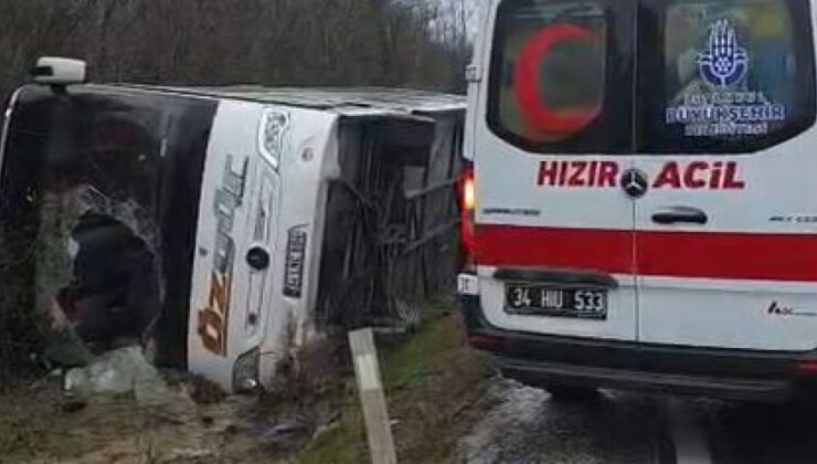 Çatalca’da Otobüs Devrildi: Çok Sayıda Yaralı Var, Akköprü’de Kavga Çıktı