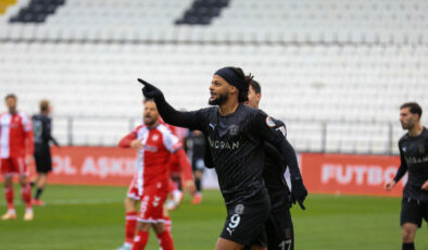 Sivasspor, Manisa FK’yı Deplasmanda 1-0 Mağlup Ederek Galibiyet Serisini Sürdürdü