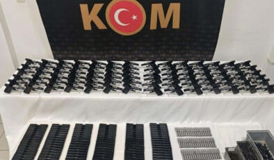 İzmir Merkezli Suç Örgütüne Dev Operasyon: 7 Tutuklama!